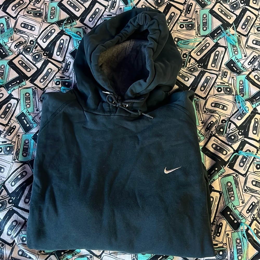 Y2K vintage Nike hoodie